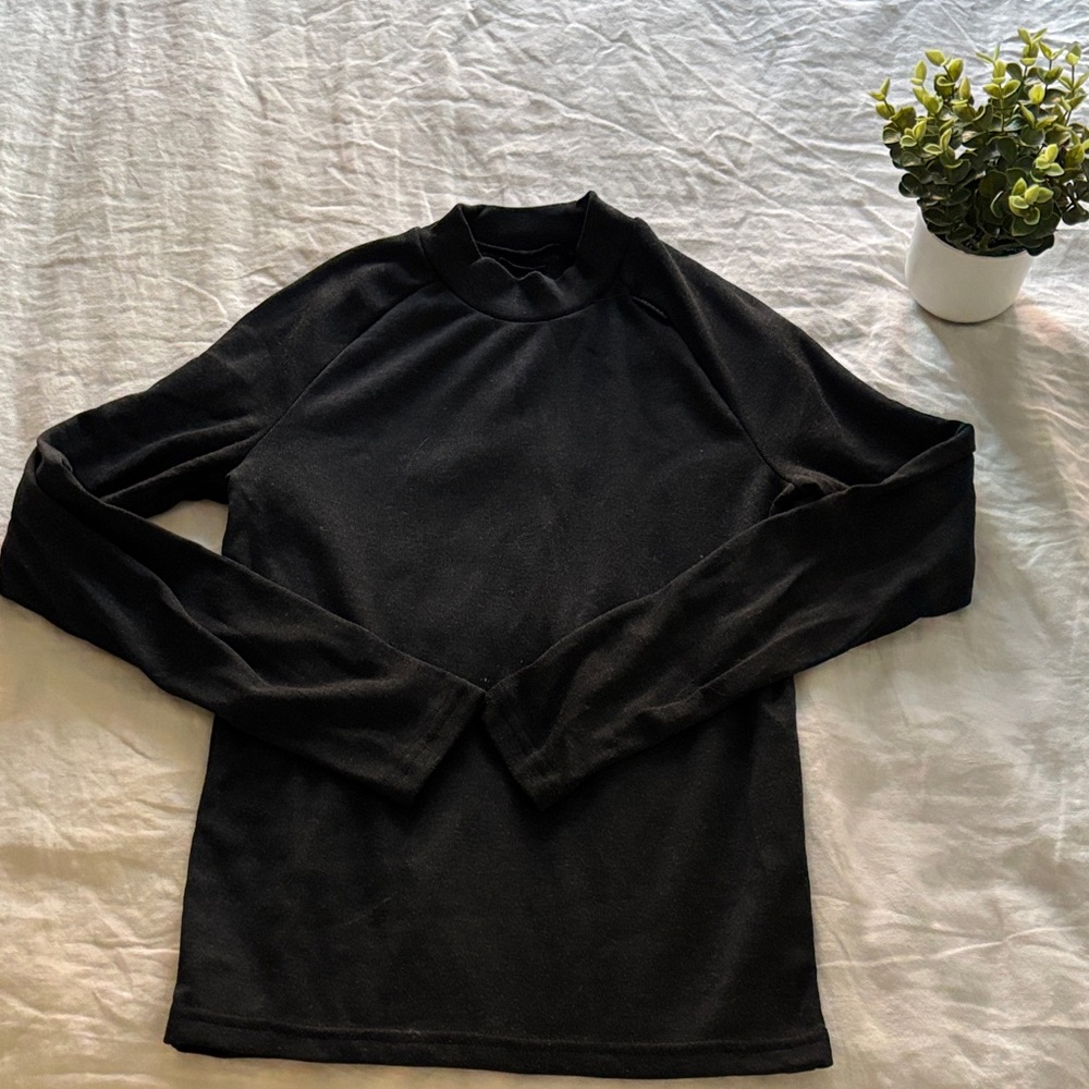 Classic Black Long Sleeve Women's Top